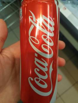 Coca cola 330ml soft drink all flavours available at good price ready for shipment