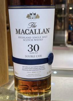 Macallan 30 year old double cask /Hibiki 30year old
